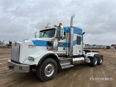 2015 Kenworth T800 6x4 T/A Sleeper Truck Tractor