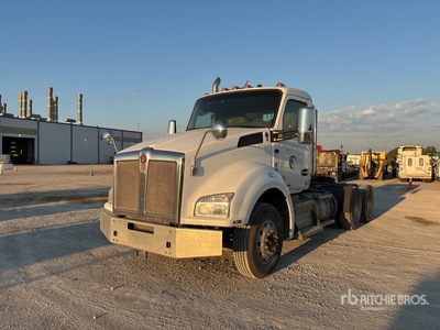 2019 Kenworth T880 6x4 T/A Day Cab Truck Tractor