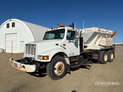 1999 International 4900 6x4 Snow Plow Truck