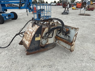 Simex PL400 Skid Steer Trencher