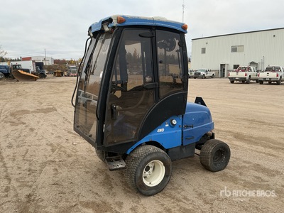 2010 New Holland 6035 Tondeuse à gazon