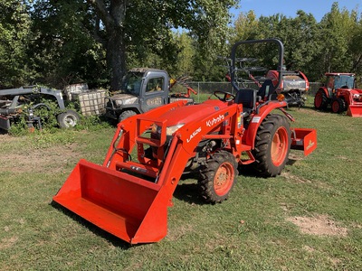 Kubota L2501DT 4WD tractor utilitario