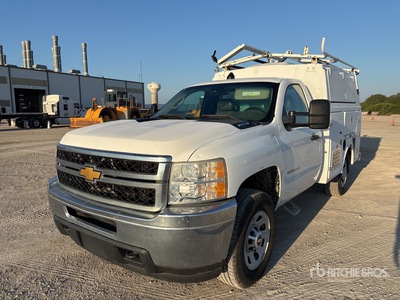 2012 Chevrolet Silverado 2500HD 4x2 Utility Truck