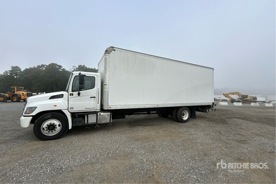 2020 Hino 268A 4x2 Van Truck