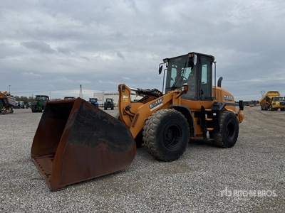 2016 Case 621F جرافة
