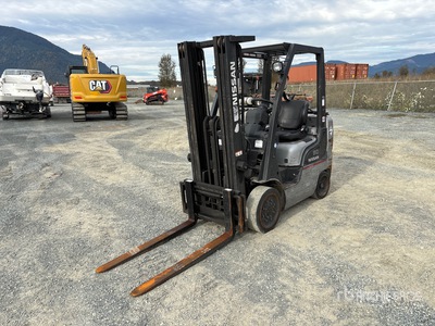 2004 Nissan MCPL02A25LV 4400 lb Cushion Tire Forklift