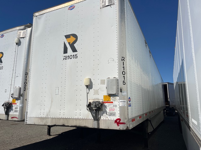 2017 Utility 53 ft x 102 in T/A Van Trailer