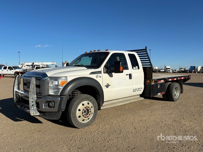 2016 Ford F-550 4x4 Extended Cab Flatbed Truck