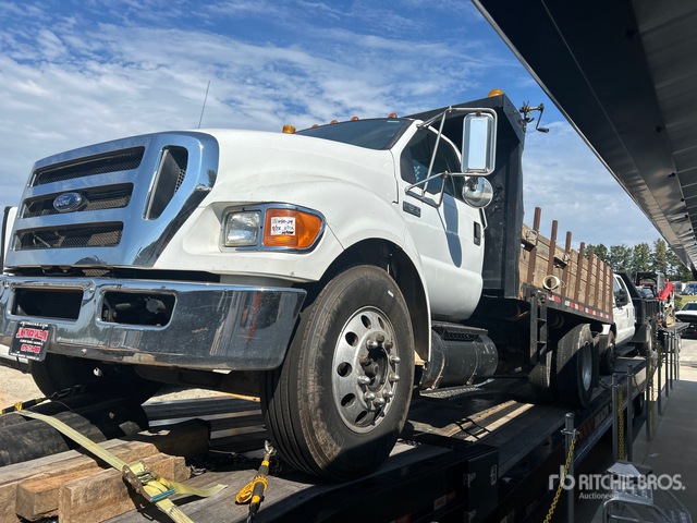 2015 Ford F-650 Flatbed Dump Truck