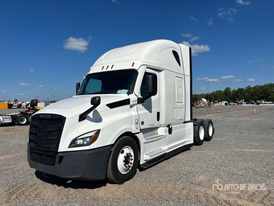 2022 Freightliner Cascadia 126 6x4 T/A Sleeper Truck Tractor