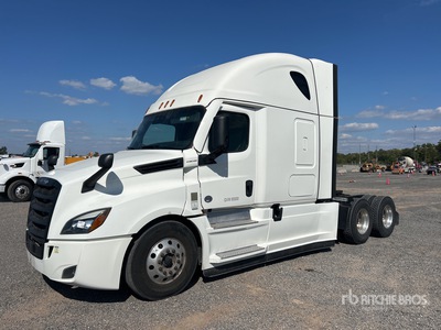 2022 Freightliner Cascadia 126 6x4 3- Achs Sattelzugmaschine mit Schlafkabine