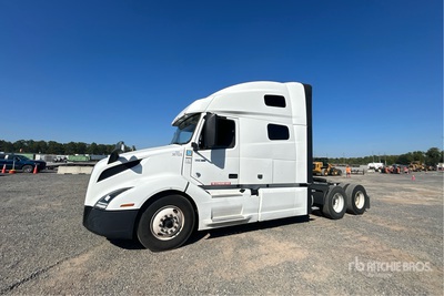 2022 Volvo VNL64760 6x4 T/A Sleeper Truck Tractor