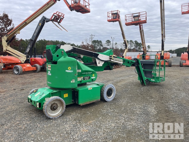 ELEVADOR ARTICULADO 2015 JLG E400AJPN