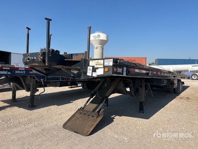 2011 Landoll 42 ft S/A Sliding Axle Trailer