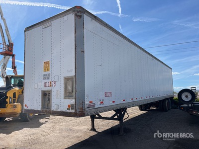 1990 Monon 48 ft x 102 in T/A Van Trailer