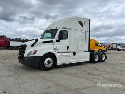 2022 Freightliner Cascadia 126 6x4 T/A Sleeper Truck Tractor