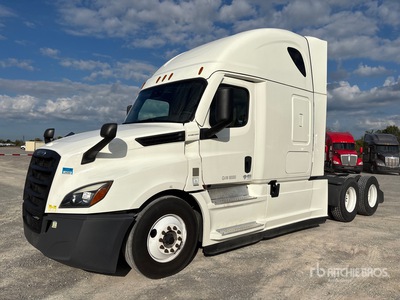 2022 Freightliner Cascadia 126 6x4 T/A Sleeper Truck Tractor