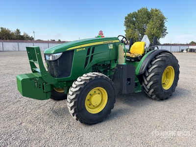 2016 John Deere 5100M 4WD Tractor