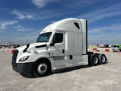 2022 Freightliner Cascadia 126 6x4 تراكتور شاحنة كابينة النوم (ثنائية المحور)