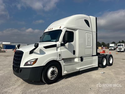 2021 Freightliner Cascadia 126 6x4 Sleeper Truck Tractor