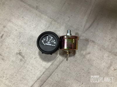 (48) Holley GP0508A Pressure Gauges