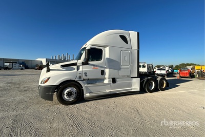 2022 Freightliner Cascadia 126 6x4 T/A Sleeper Truck Tractor