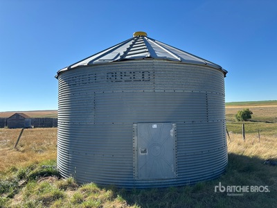Westeel-Rosco 19-04 +/- 2700 bu 4 Ring Grain Bin