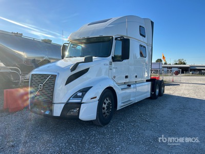 2022 Volvo VNL64860 T/A Sleeper Truck Tractor