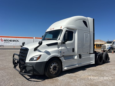 2022 Freightliner Cascadia 126 6x4 T/A Sleeper Truck Tractor