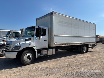 2018 Hino 268 4x2 Van Truck