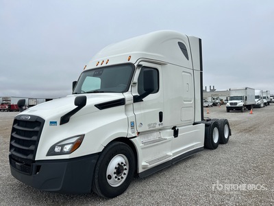 2022 Freightliner Cascadia 126 6x4 3- Achs Sattelzugmaschine mit Schlafkabine