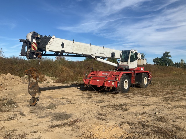 Link-Belt RTC-8050 50 ton 4x4 Rough Terrain Crane Link-Belt RTC-8050 50 ton 4x4 Rough Terrain Crane