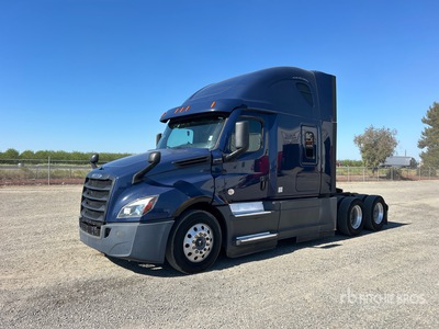 2021 Freightliner Cascadia 126 6x4 T/A Sleeper Truck Tractor
