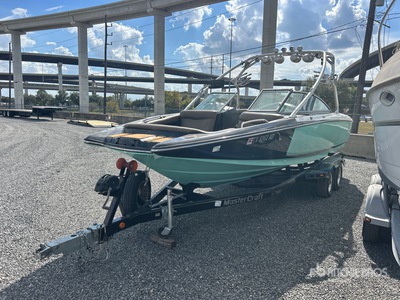 2006 Master Craft 150 Speedster 22 ft Jet Boat w/ Trailer