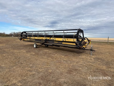 New Holland 94C 36 ft Draper Combine Header