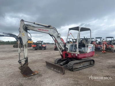 2014 Takeuchi TB235 Mini-pelle