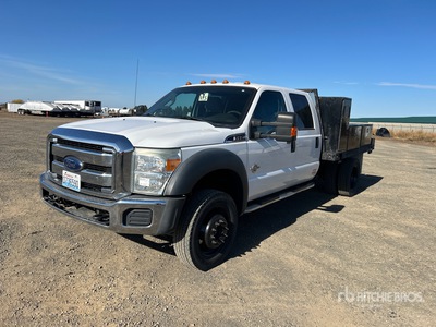 2015 Ford F-450 XLT 4x4 Crew Cab Flatbed Truck