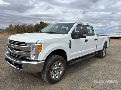 2017 Ford F-250 XL 4x4 Crew Cab Pickup