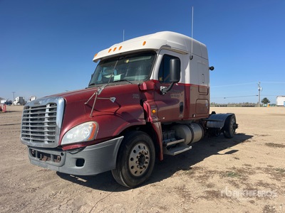 Freightliner Cascadia 125 T/A Sleeper Truck Tractor (Inoperable)