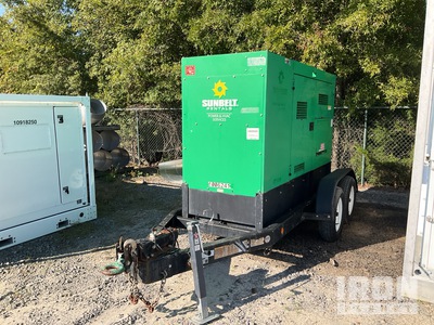 2015 Multiquip DCA70SSIU4FSG 56 kW Mobile Generator Set