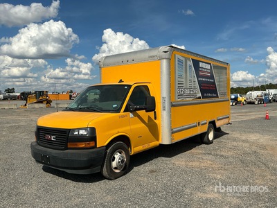 2018 GMC Savana 3500 4x2 Furgonetka
