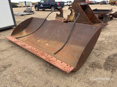 Weldco Beales 120 in 3 Way Excavator Chuck Blade - Fits Komatsu 300