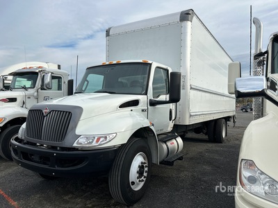 2022 International MV607 4x2 Van Truck