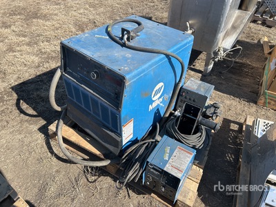Miller Deltaweld 302 300 A MIG Electric Welder