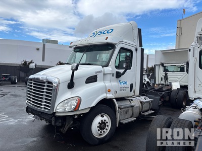 2016 Freightliner CASCADIA 113 4x2 S/A Day Cab Truck Tractor (Inoperable)