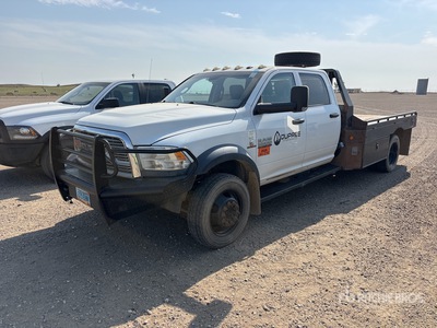 2014 Ram 5500 4x4 Crew Cab Flatbed Truck