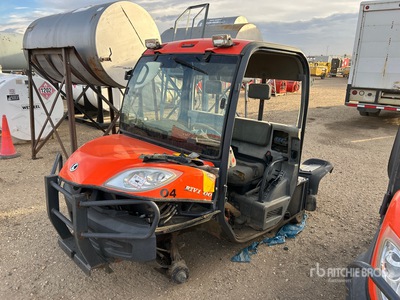 2011 Kubota RTV1100 4x4 مركبة متعددة الأغراض (Inoperable)