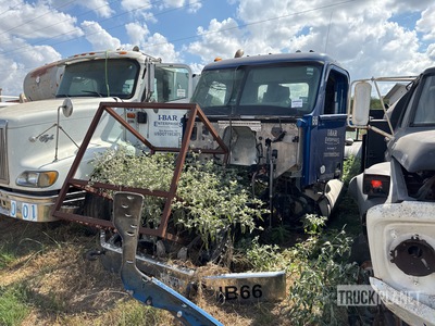 2017 Freightliner Coronado 122 6x4 T/A Day Cab Truck Tractor (Inoperable)
