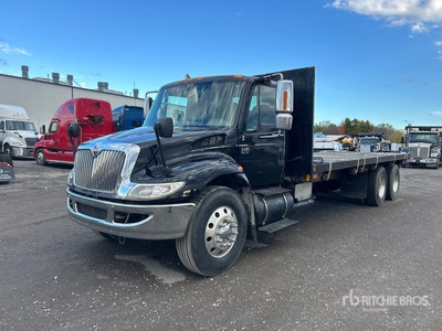 2002 International 4400 6x4 Flatbed Truck (Inoperable)