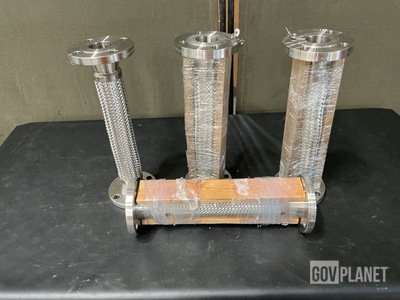 (4) Thunder Technologies TH-HAS-SN200HASWRF Hoses w/Flanges